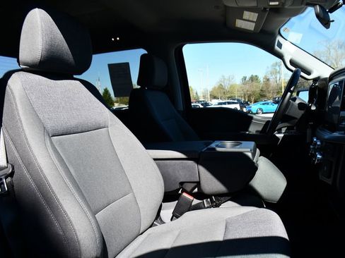 Used 2025 Ford F150 XLT w/ Equipment Group 301A Standard AWD/4WD image 17