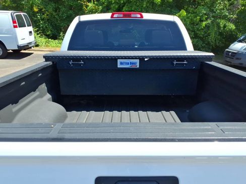 Used 2019 Toyota Tundra SR AWD/4WD image 5