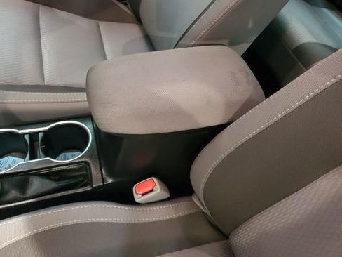 Used 2019 Toyota Corolla LE FWD image 27