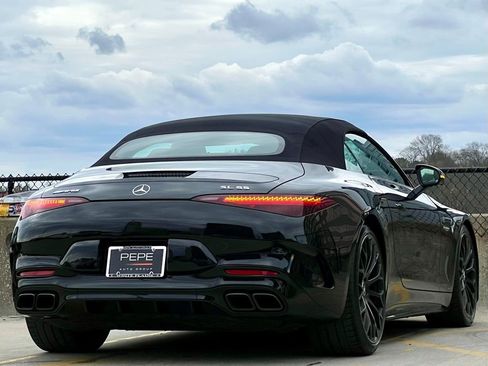 Used 2022 Mercedes-Benz SL 55 AMG 4MATIC image 6
