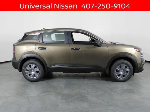 New 2026 Nissan Kicks S FWD image 11