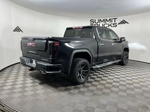 Used 2022 GMC Sierra 1500 Denali w/ Technology Package AWD/4WD image 4