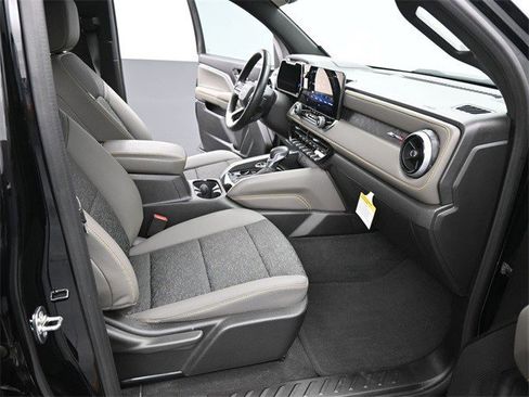 Certified 2024 Chevrolet Colorado ZR2 image 30