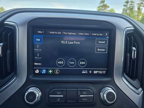 Used 2022 GMC Sierra 1500 Elevation RWD image 19