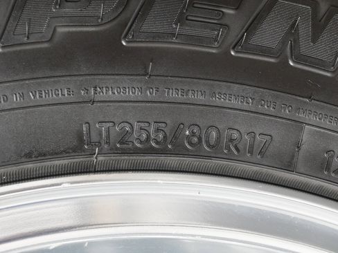 Used 2022 RAM 3500 Laramie image 30