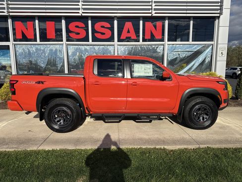 New 2026 Nissan Frontier PRO-4X image 5