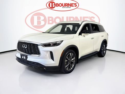 Used 2023 INFINITI QX60 Luxe w/ Vision Package AWD/4WD image 8