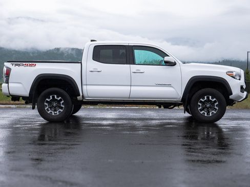 Used 2021 Toyota Tacoma 4x4 Double Cab image 4