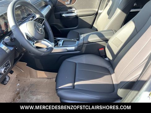 New 2026 Mercedes-Benz GLB 250 GLB 250 image 21