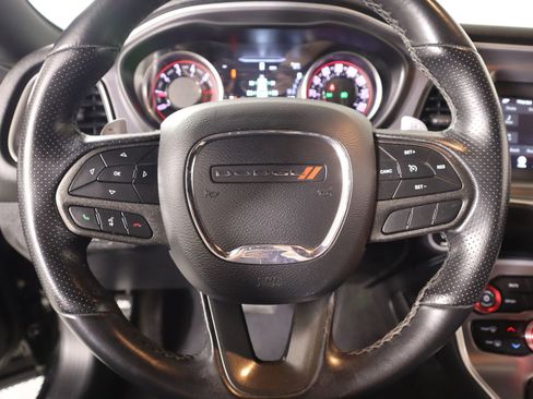 Used 2021 Dodge Challenger R/T image 3