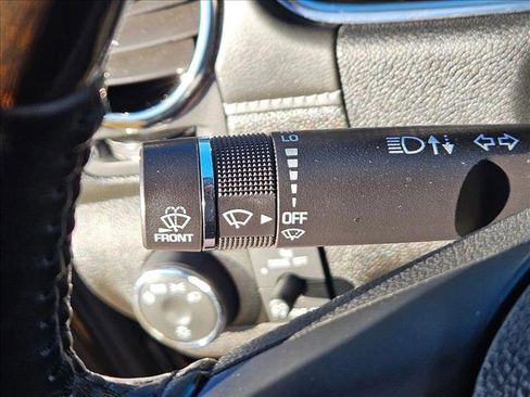 Used 2016 Buick Enclave Leather image 11