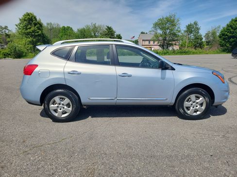 Used 2015 Nissan Rogue S w/ Convenience Package FWD image 4