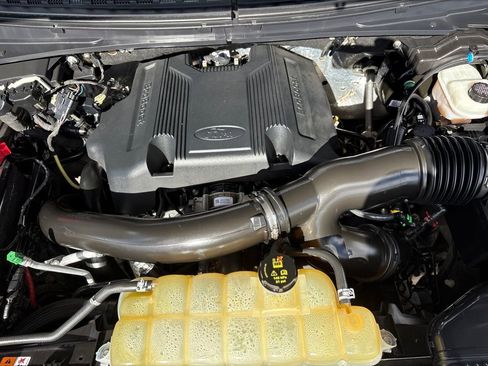 Used 2019 Ford Expedition Limited w/ Equipment Group 302A image 35