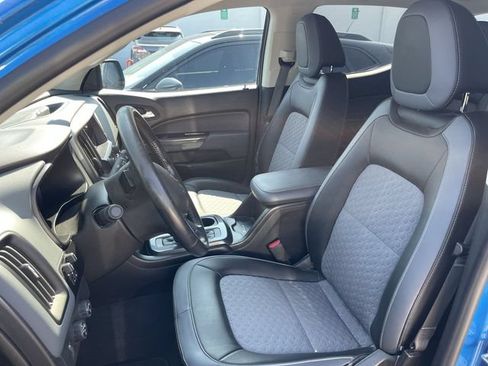 Used 2022 Chevrolet Colorado Z71 AWD/4WD image 7