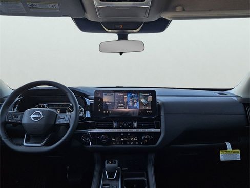 New 2026 Nissan Pathfinder SV image 11