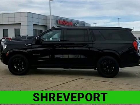 Used 2022 GMC Yukon XL AT4 image 5