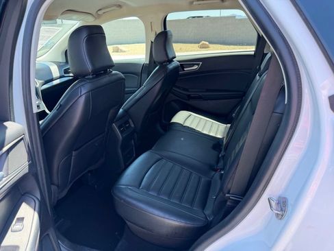 Used 2024 Ford Edge SEL AWD/4WD image 21