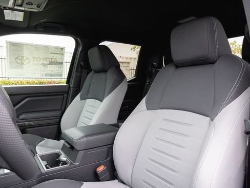 New 2026 Toyota Tacoma TRD Off-Road AWD/4WD image 8