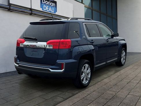 Used 2017 GMC Terrain SLE w/ Convenience Package AWD/4WD image 3