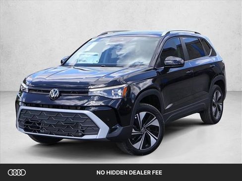 New 2026 Volkswagen Taos SE AWD/4WD image 1