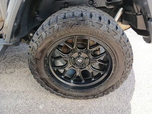 Used 2018 Jeep Wrangler Unlimited Rubicon image 64