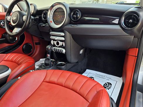 Used 2010 MINI Cooper S FWD image 24