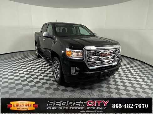 Used 2022 GMC Canyon Denali image 1
