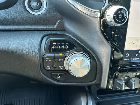 Certified 2024 RAM 1500 Laramie image 31