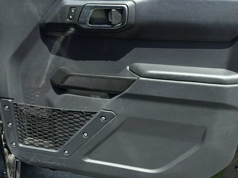 Used 2025 Ford Bronco Badlands AWD/4WD image 33