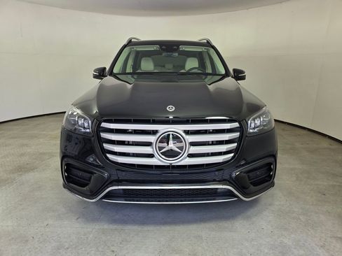 New 2026 Mercedes-Benz GLS 450 4MATIC image 2