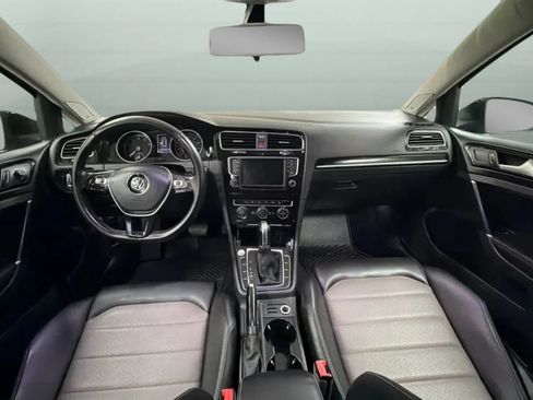 Used 2017 Volkswagen Golf SEL FWD image 10