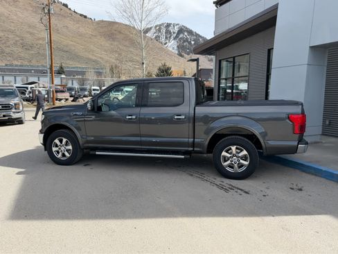 Used 2019 Ford F150 Lariat w/ Equipment Group 502A Luxury image 11