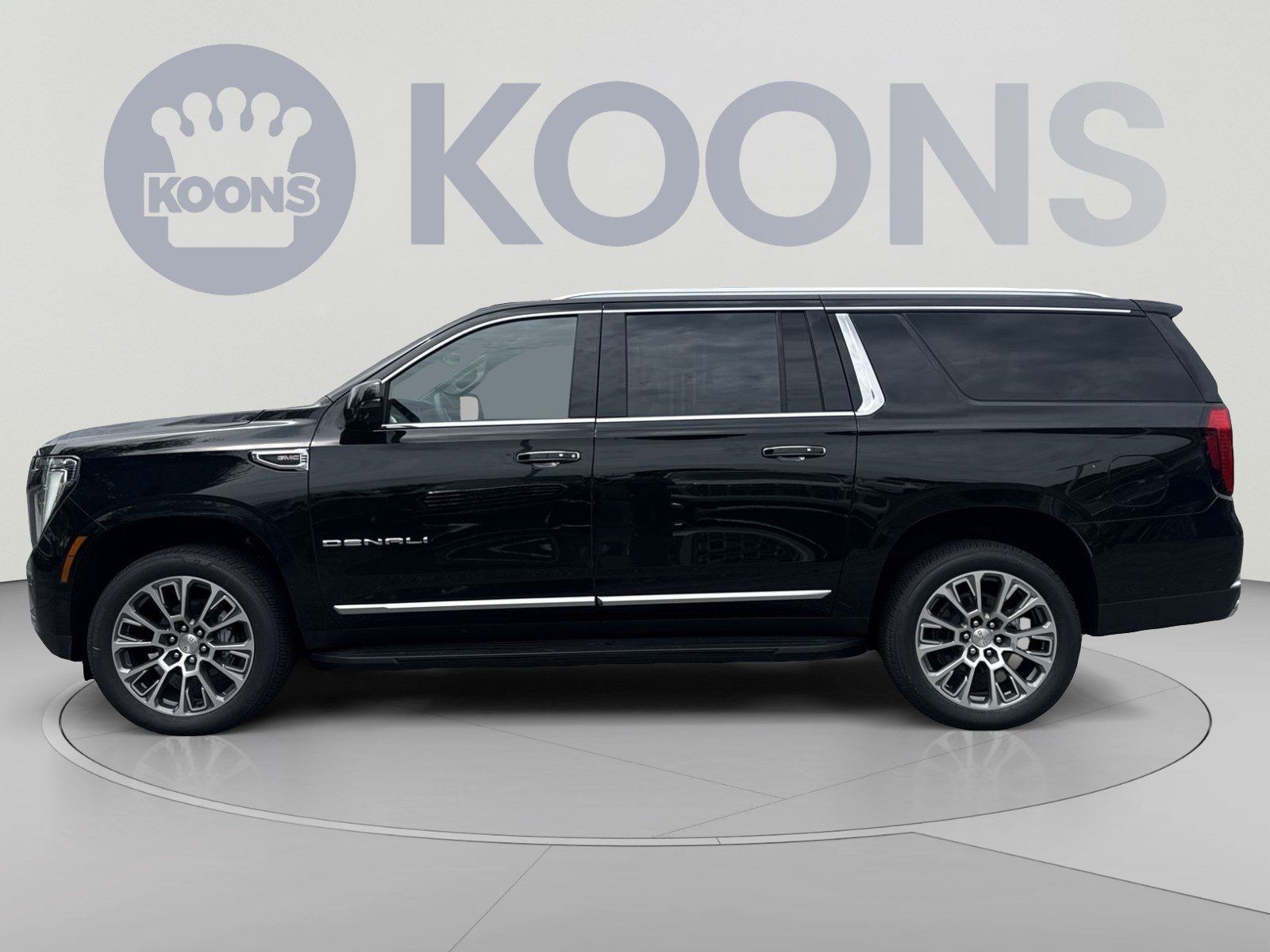 New 2026 GMC Yukon XL Denali w/ Advanced Technology Package AWD/4WD image 2