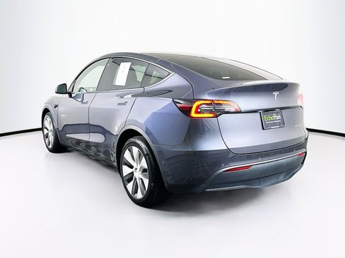 Used 2021 Tesla Model Y Long Range AWD/4WD image 5