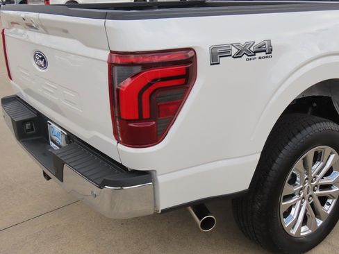 Used 2026 Ford F150 Lariat w/ Equipment Group 501A Mid AWD/4WD image 12