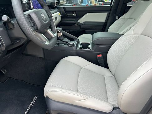 New 2026 Toyota Tacoma Limited AWD/4WD image 11