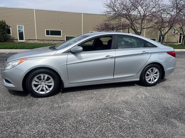 Used 2012 Hyundai Sonata GLS FWD image 12