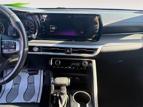 Used 2023 Kia K5 GT-Line w/ GT-Line Premium Package image 11