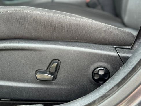 Used 2017 Dodge Charger R/T image 23