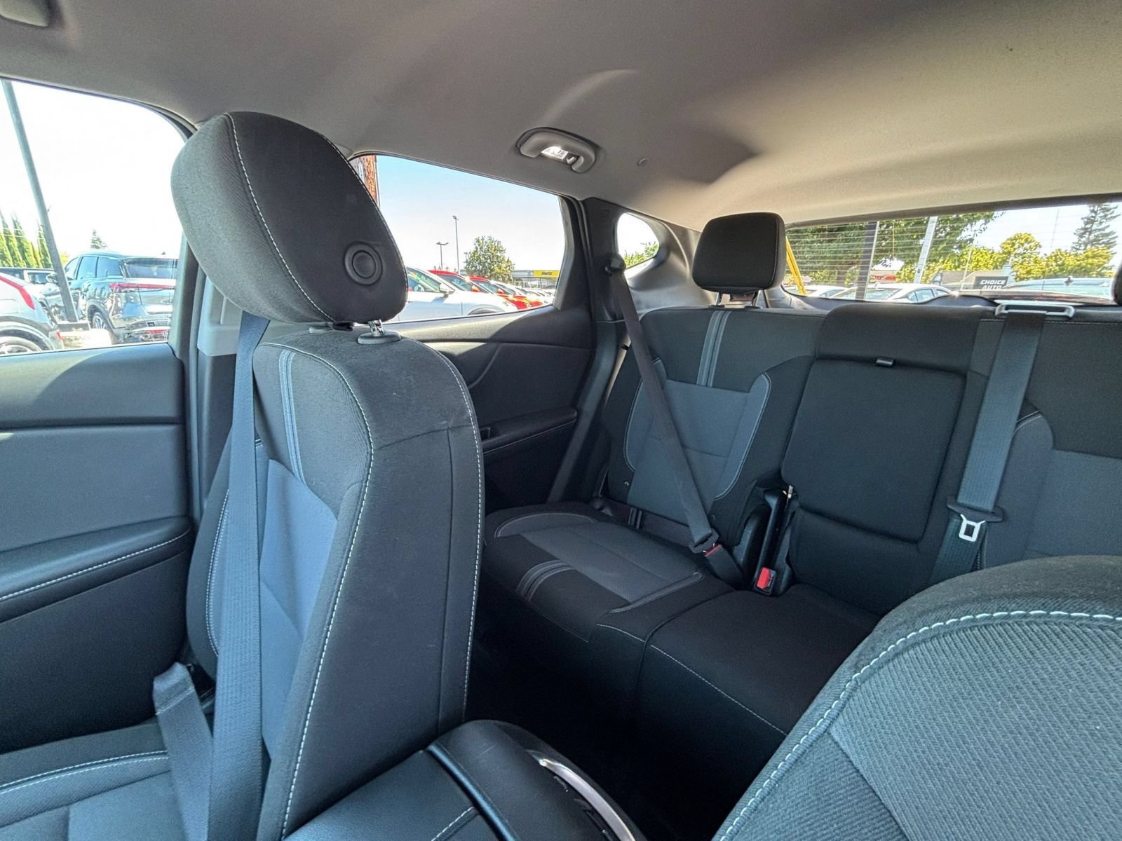 Used 2025 Chevrolet Blazer LT FWD image 40