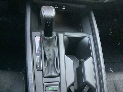 Certified 2023 Honda Accord EX image 18