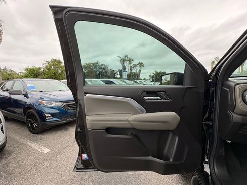 New 2026 Chevrolet Colorado ZR2 AWD/4WD image 29