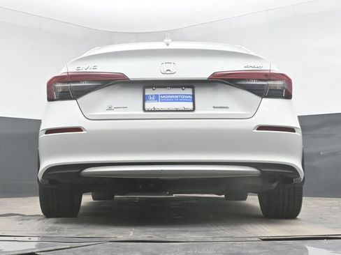 Used 2025 Honda Civic Sport image 45
