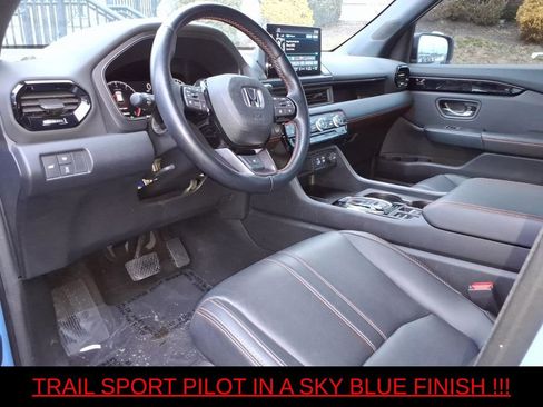 Used 2024 Honda Pilot TrailSport image 13