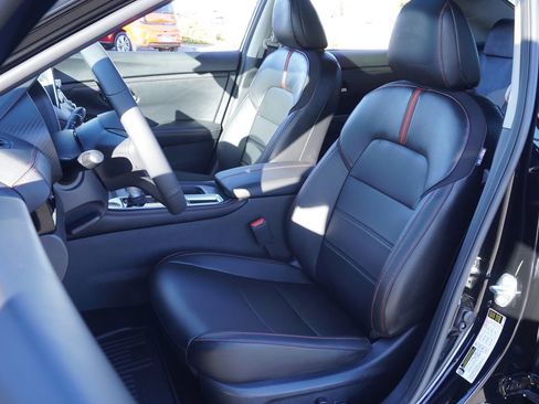 Certified 2025 Nissan Sentra SR w/ SR Premium Package image 14