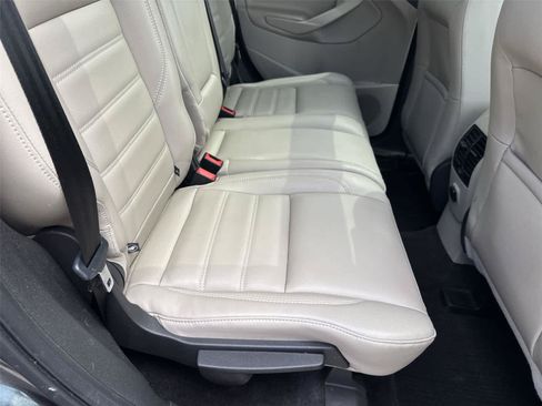 Used 2019 Ford Escape SEL AWD/4WD image 15