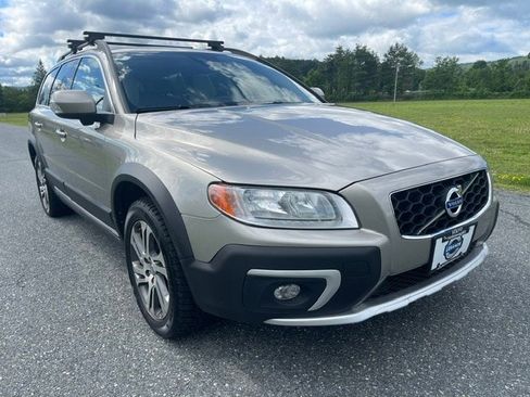 Used 2015 Volvo XC70 3.2 Premier AWD/4WD image 2