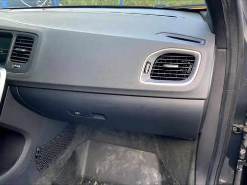 Used 2016 Volvo S60 T5 Premier w/ Convenience Package image 20