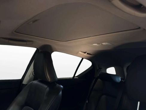 Used 2011 Lexus CT 200h Premium w/ Premium Audio Pkg FWD image 33