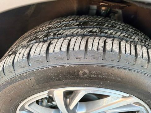 Used 2024 Lincoln Corsair AWD image 31